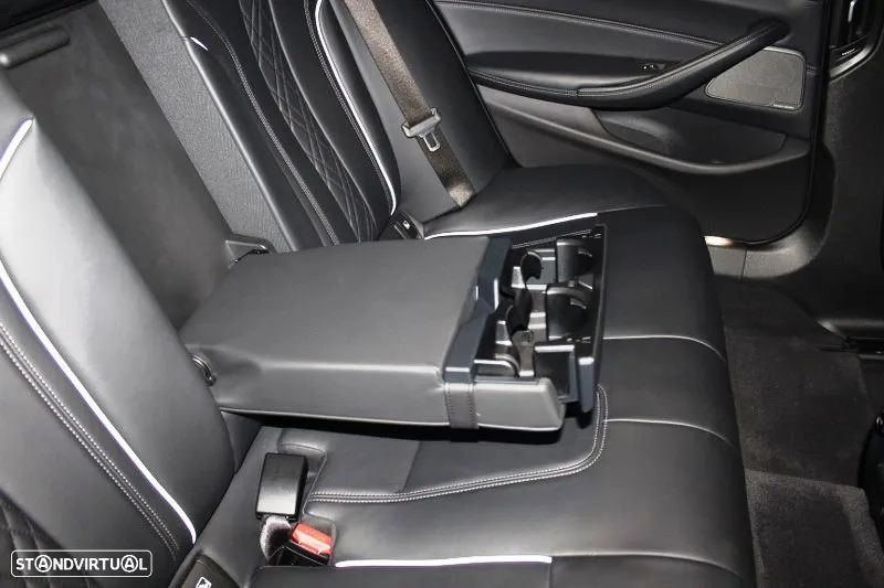 BMW M550d xDrive Auto - 13