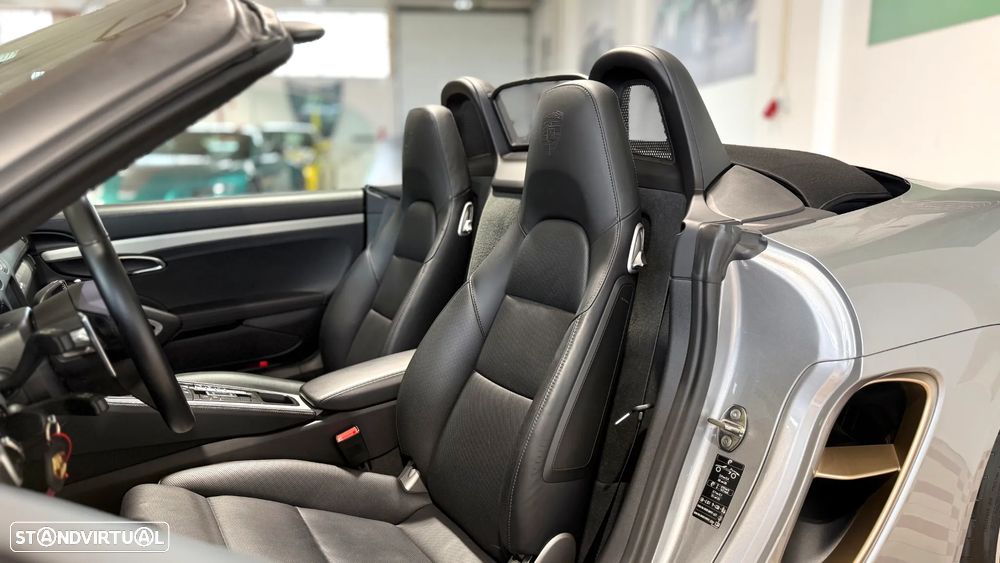 Porsche 718 Boxster 4.0 25 Anos PDK - 19