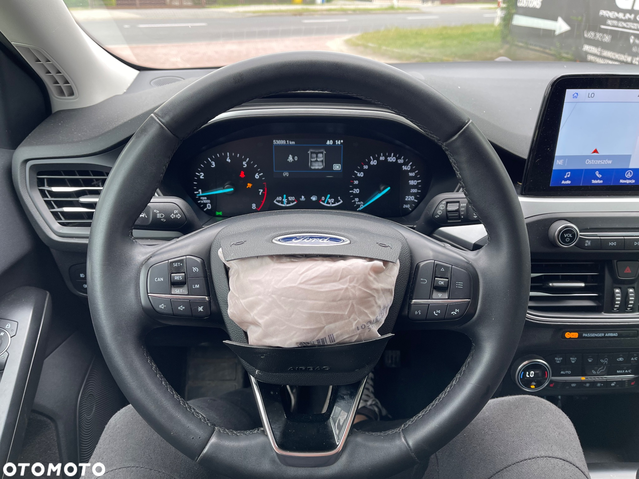 Ford Focus 1.0 EcoBoost Hybrid COOL&CONNECT - 22