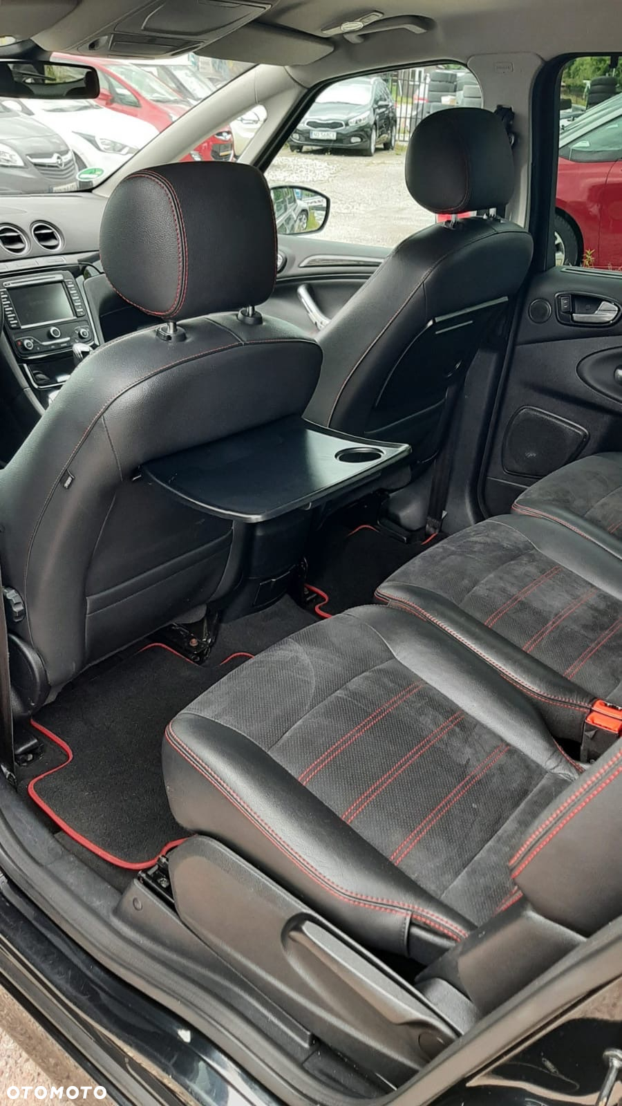 Ford S-Max 2.0 EcoBoost Titanium - 19