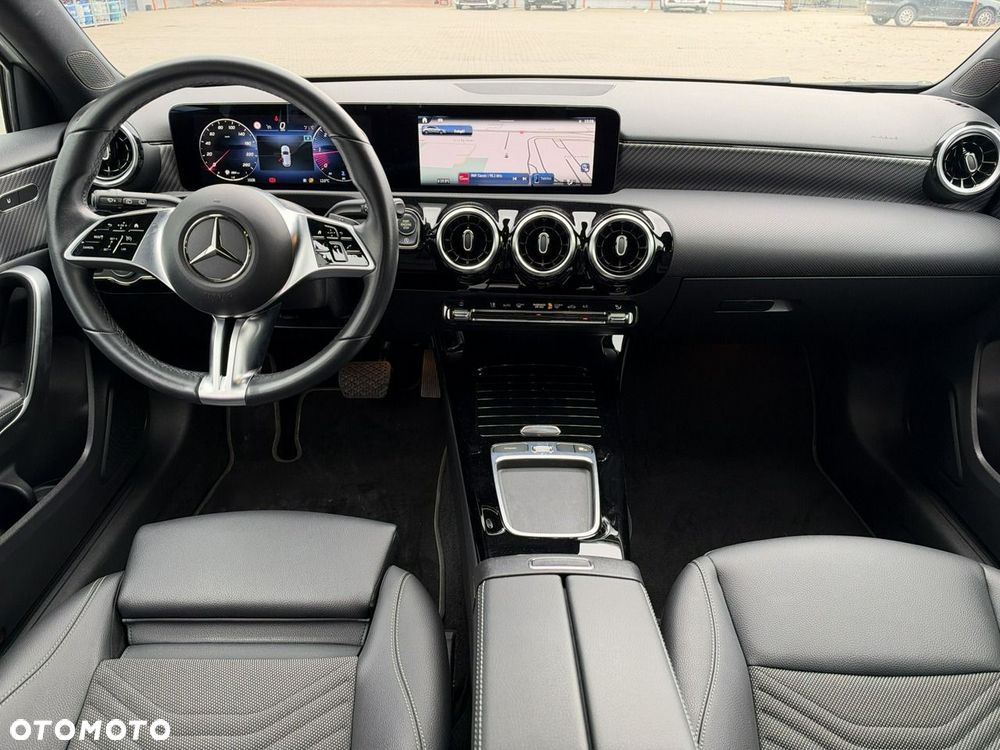 Mercedes-Benz Klasa A 200 d 8G-DCT - 22