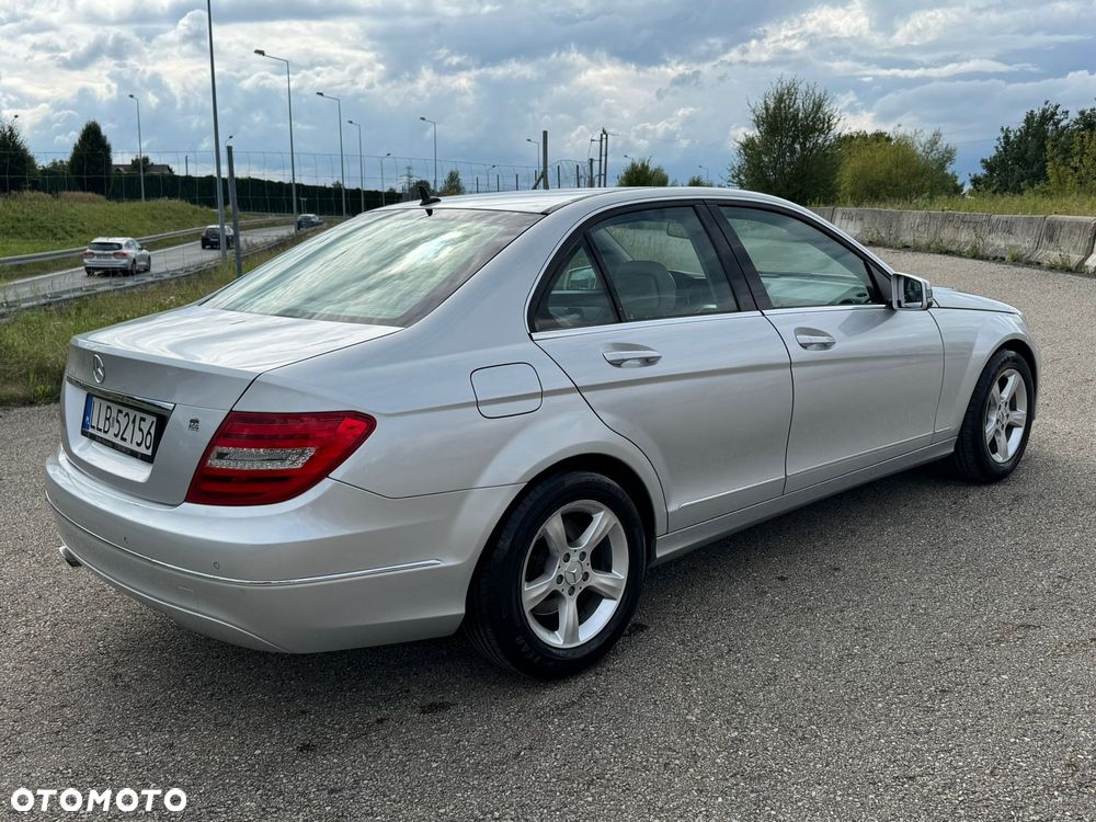 Mercedes-Benz Klasa C 250 7G-TRONIC Avantgarde Edition - 9