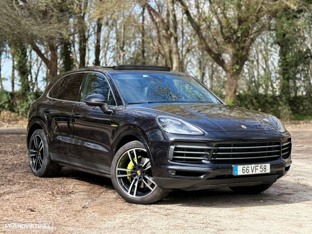 Porsche Cayenne E-Hybrid - 1