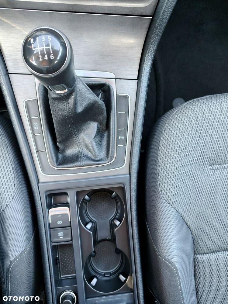Volkswagen Golf 1.4 TSI BlueMotion Technology Comfortline - 14