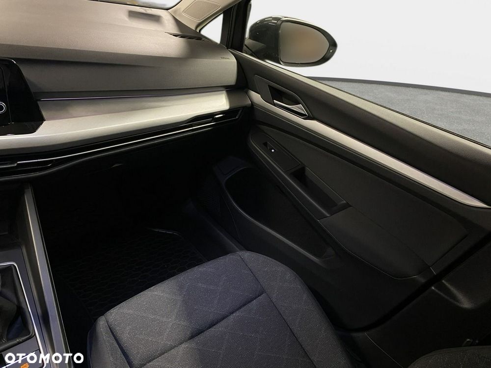 Volkswagen Golf - 35