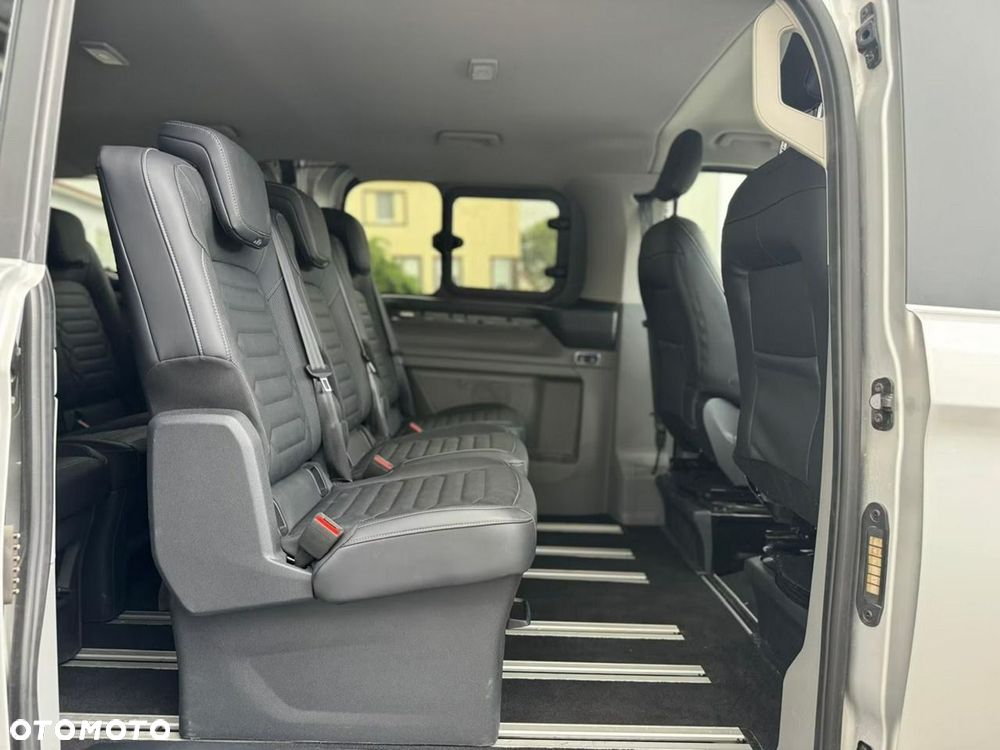 Ford Tourneo Custom - 5
