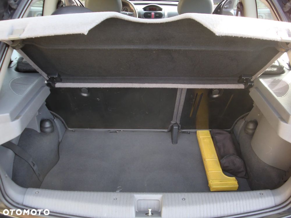 Opel Corsa 1.7 DI Start - 8