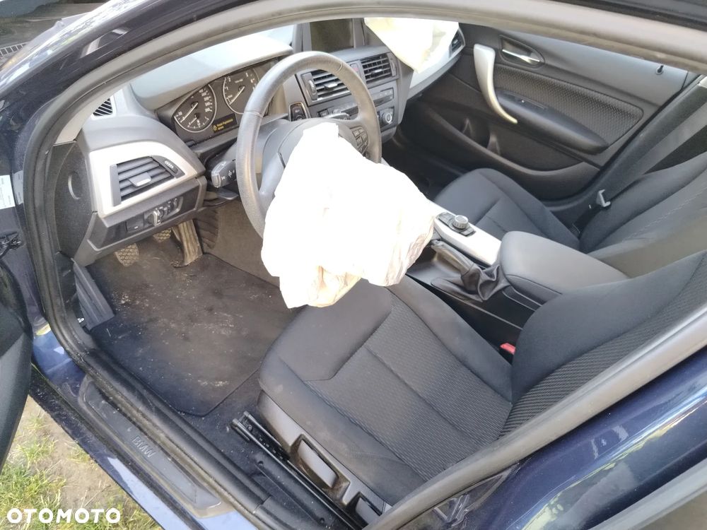 BMW Seria 1 116i - 14