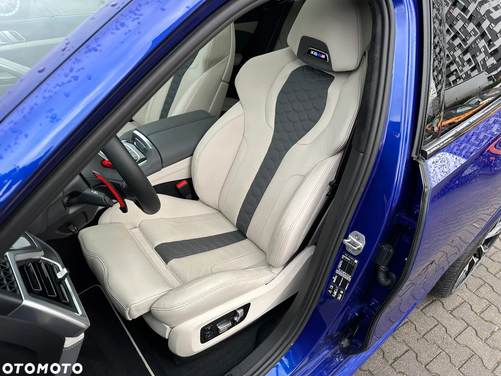 BMW X6M - 13