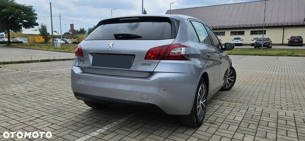 Peugeot 308 PureTech 130 GPF EAT8 Stop & Start Allure - 2