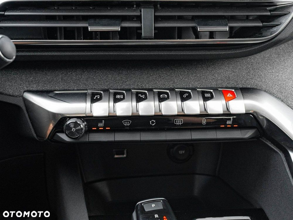 Peugeot 3008 1.2 PureTech Allure Pack S&S EAT8 - 20