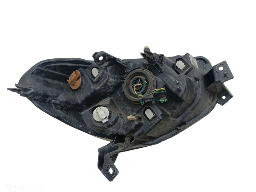 LAMPA LEWY PRZÓD DACIA LODGY LIFT (2017-2022) 1.6 SCE 102KM - 6