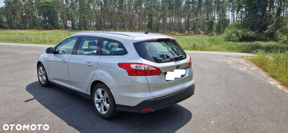 Ford Focus Turnier 1.0 EcoBoost Start-Stopp-System Champions Edition - 9