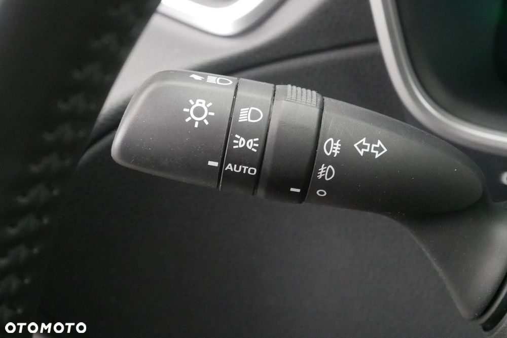 Toyota Corolla Cross 2.0 Hybrid Style - 28