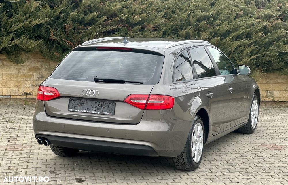 Audi A4 2.0 TDI DPF multitronic Ambiente - 3