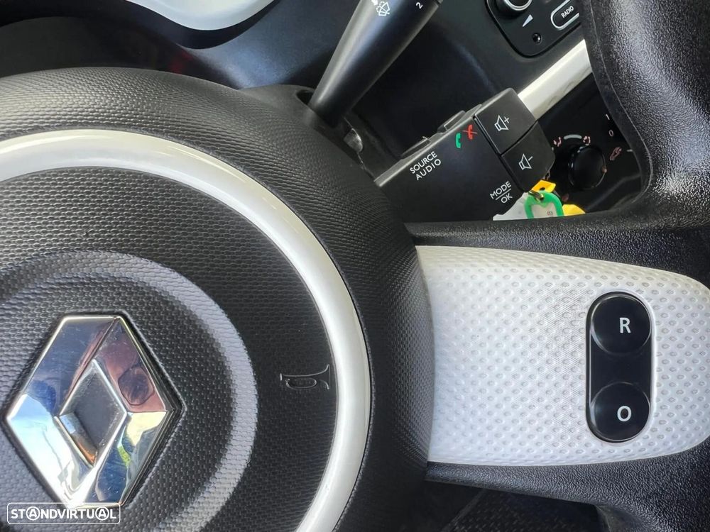 Renault Twingo SCe 70 Liberty - 14
