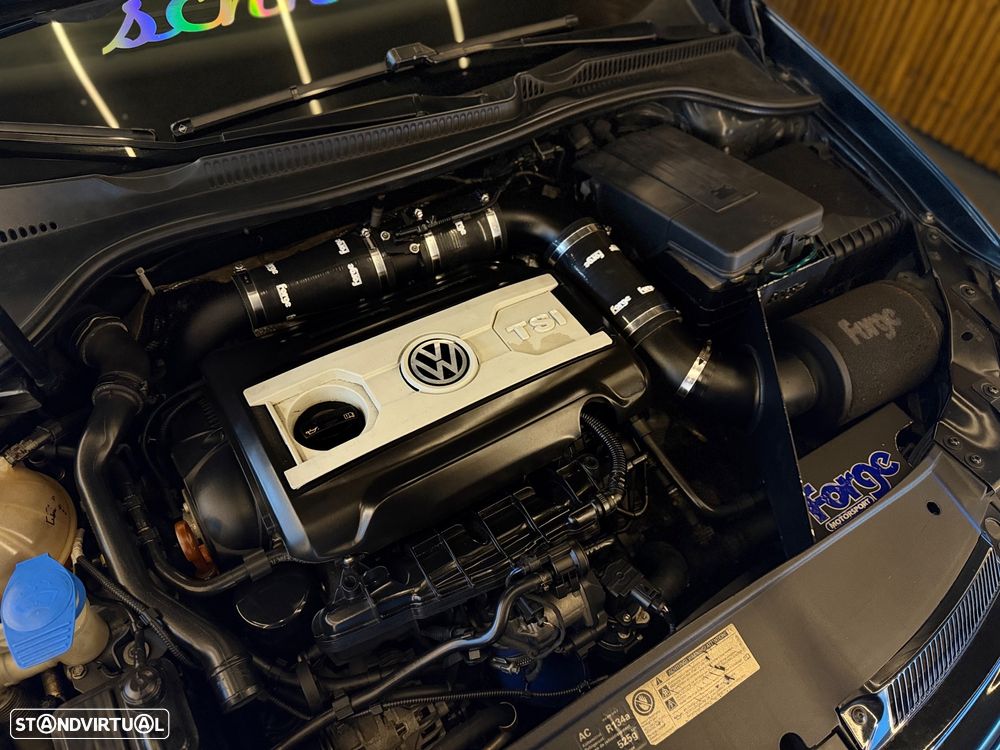 VW Golf 2.0 GTI DSG - 36