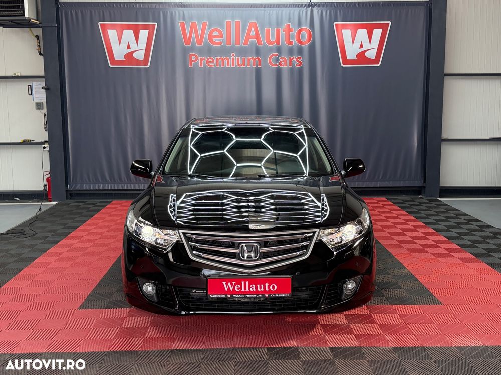 Honda Accord 2.2 i-DTEC AT Executive Navi - 1