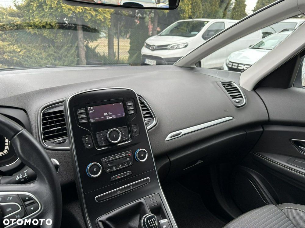 Renault Scenic - 14