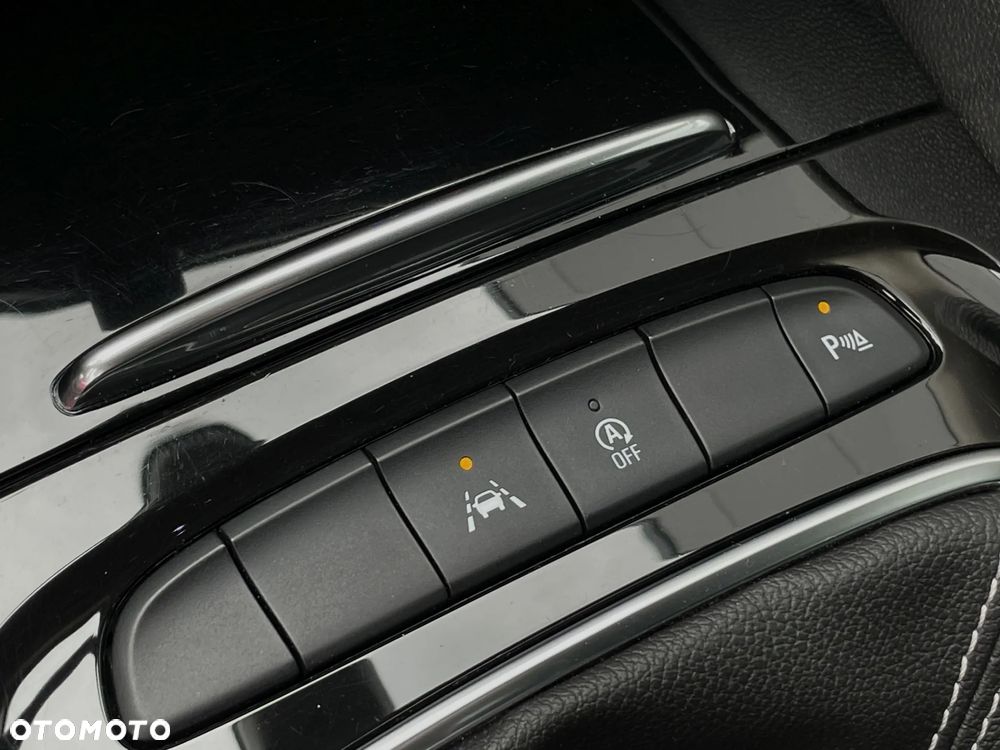 Opel Insignia 1.5 T GPF Innovation S&S - 32