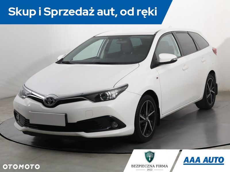 Toyota Auris - 3