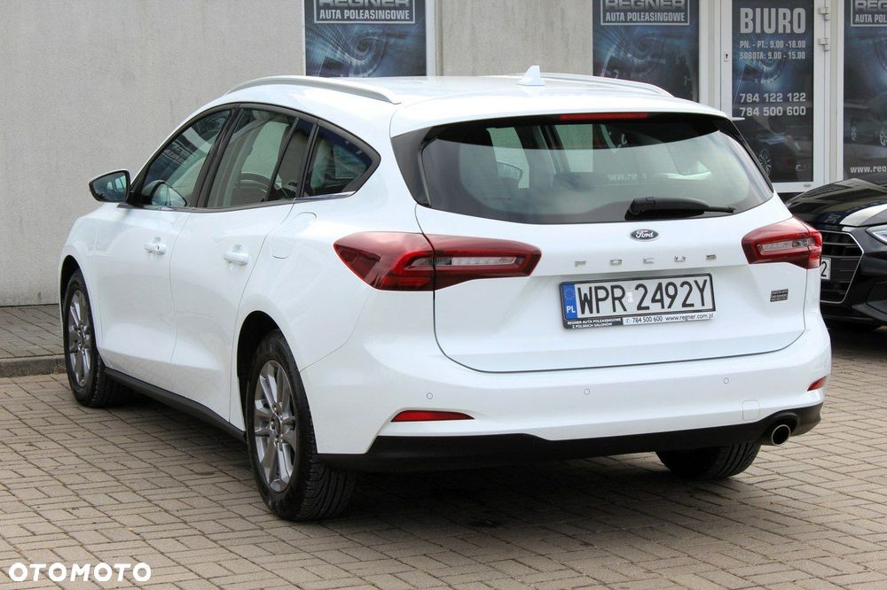 Ford Focus 1.0 EcoBoost Titanium - 5