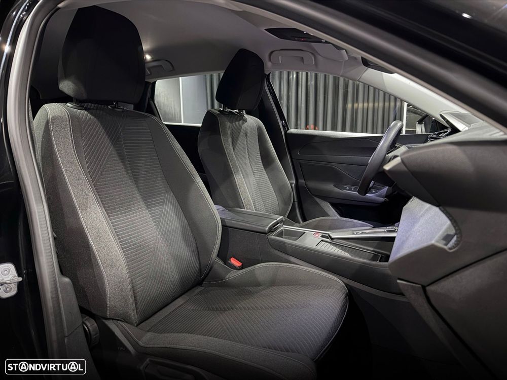 Peugeot 308 SW 1.2 PureTech Allure EAT8 - 33