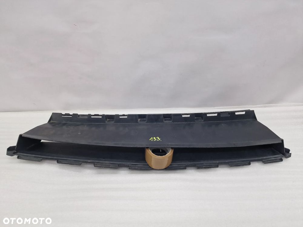 VW TOUAREG 7P6 10- KIEROWNICA POWIETRZA , NR 7P6121293C + 7P6121395A , NR AUKCJI KP133 - 1