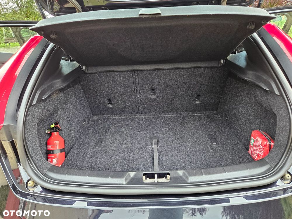 Volvo V40 T4 Kinetic - 20