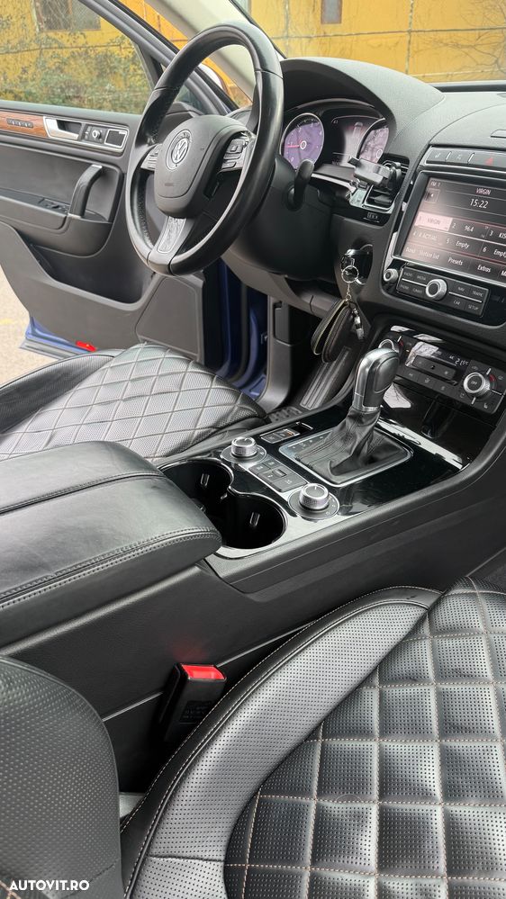 Volkswagen Touareg 3.0 V6 TDI SCR Blue Motion DPF Automatik Executive Edition - 22