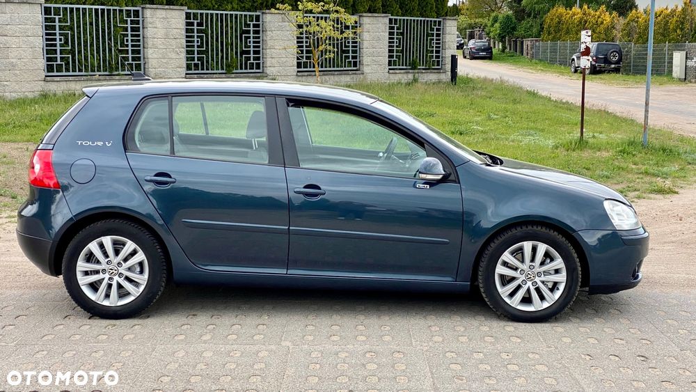 Volkswagen Golf 2.0 TDI Highline - 3
