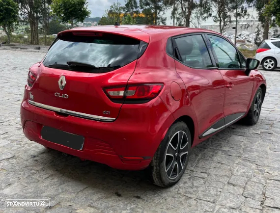 Renault Clio IV 1.5DCI Ano 2014 Para Peças - 5