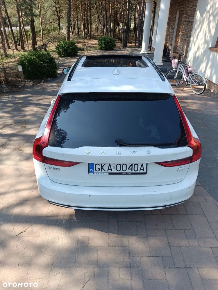 Volvo V90 T8 AWD Plug-In Hybrid R-Design - 14