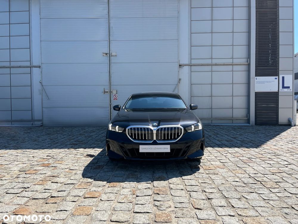 BMW Seria 5 520d mHEV M Sport - 6