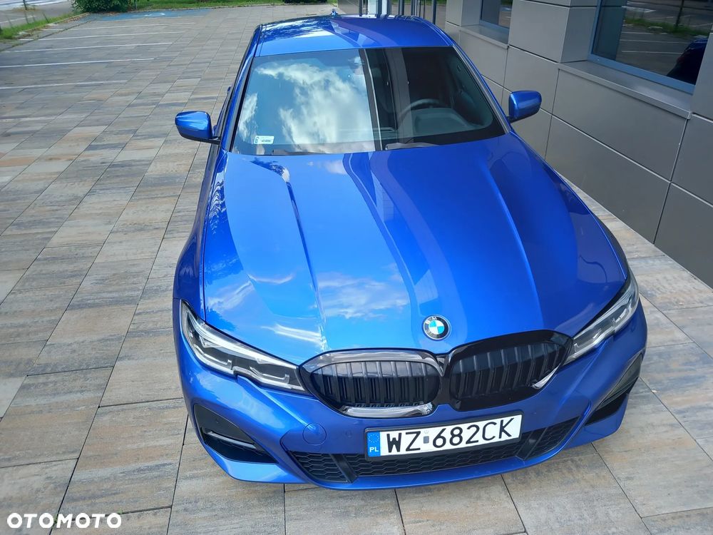 BMW Seria 3 318d M Sport Shadow - 34