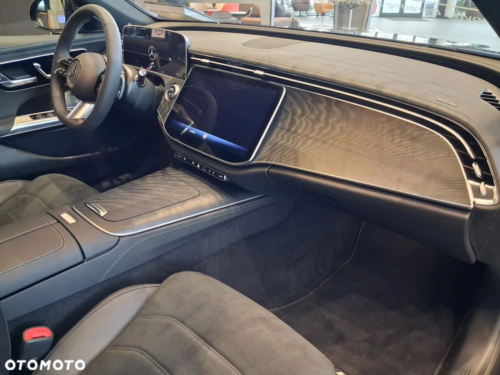 Mercedes-Benz Klasa E 220 d 4-Matic - 17