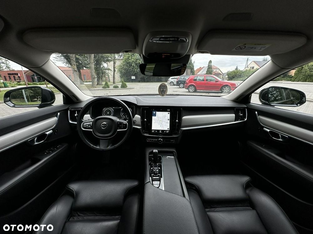 Volvo V90 - 8