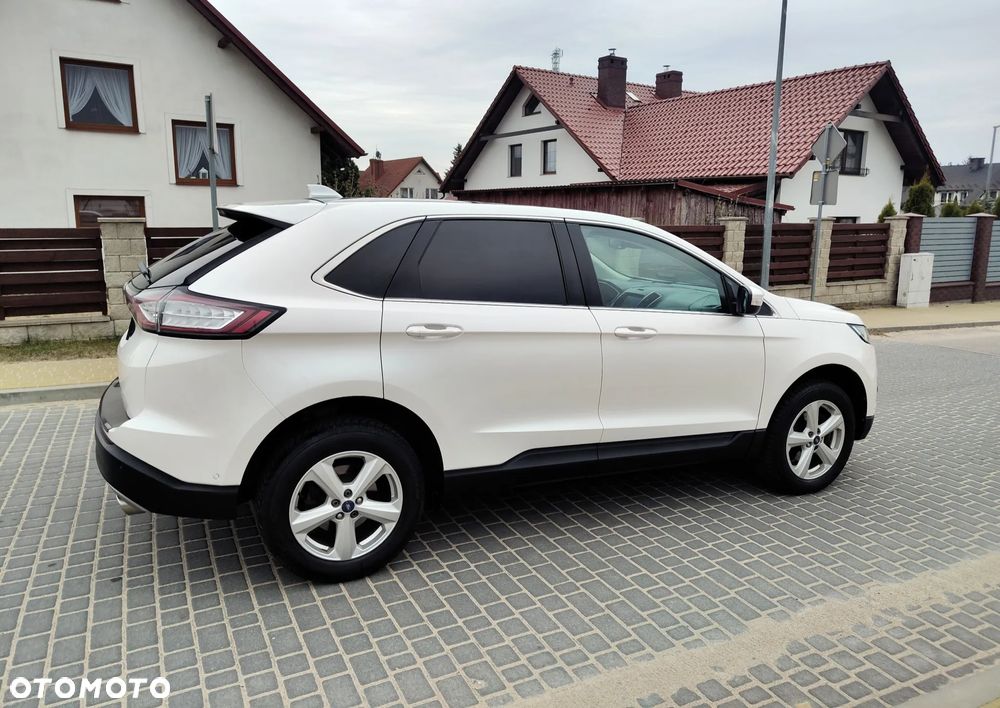 Ford Edge 2.0 TDCi Twin-Turbo 4WD Titanium - 5