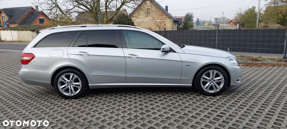 Mercedes-Benz Klasa E - 17