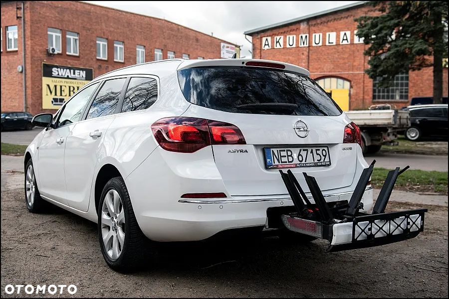 Opel Astra 1.4 Turbo Sports Tourer Exklusiv - 9