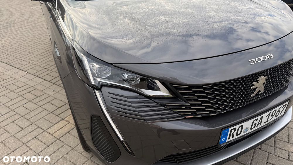Peugeot 3008 1.6 PureTech HYbrid4 GT S&S EAT8 - 4