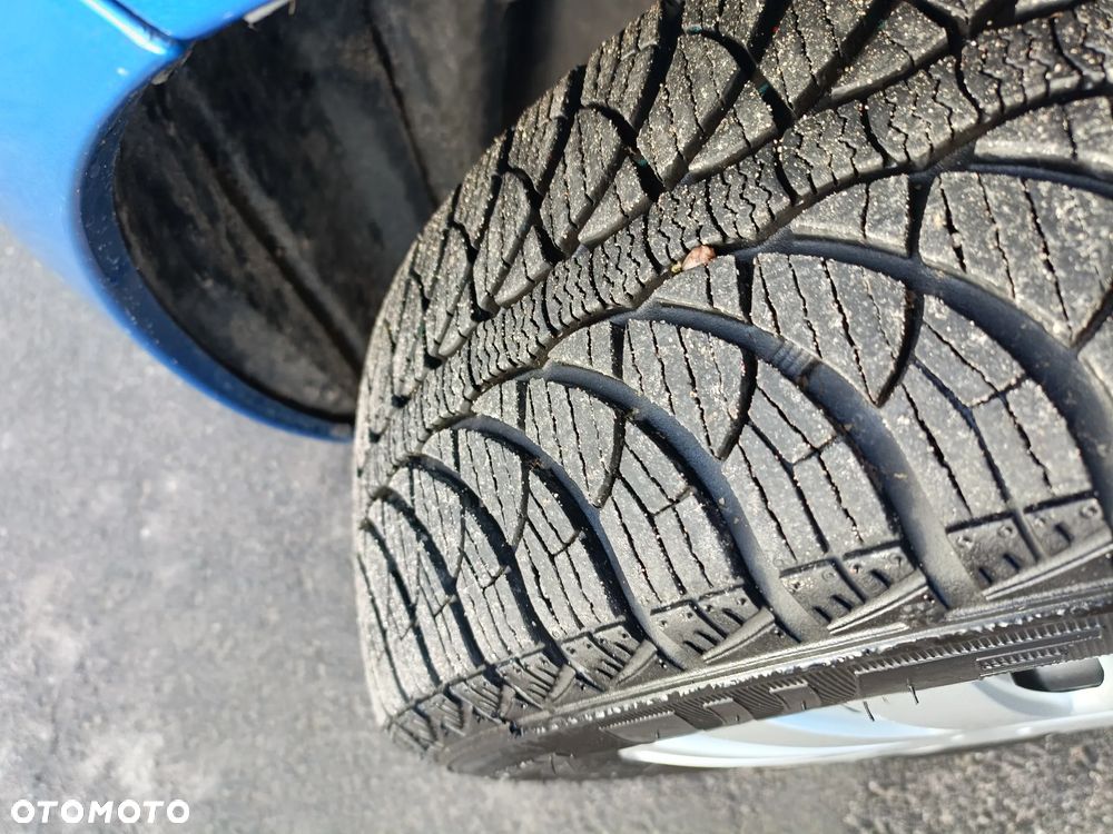 Toyota Yaris 1.3 VVT-i Travel - 17