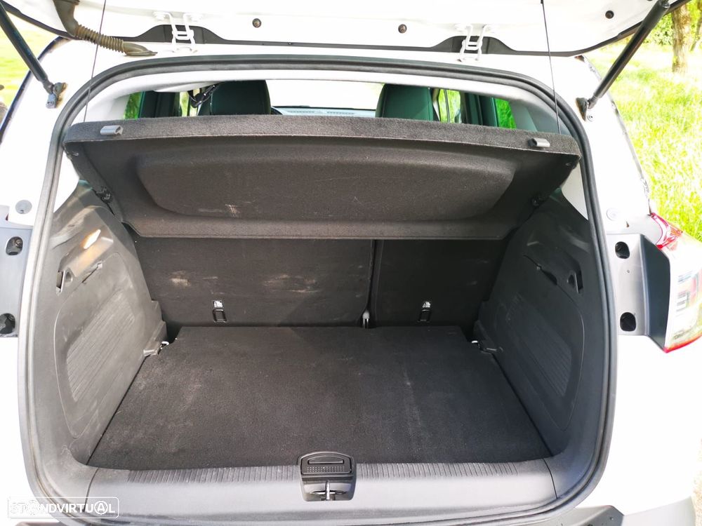 Opel Crossland X - 17