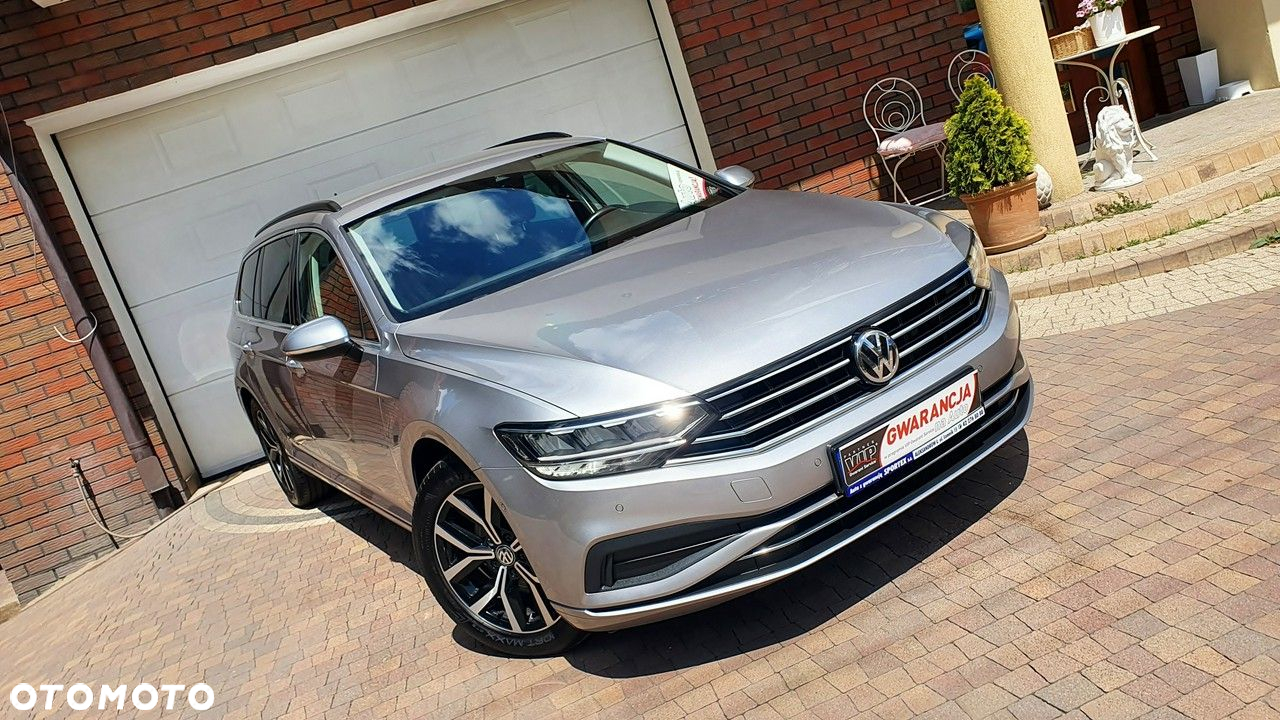 Volkswagen Passat 2.0 TSI Business DSG - 6