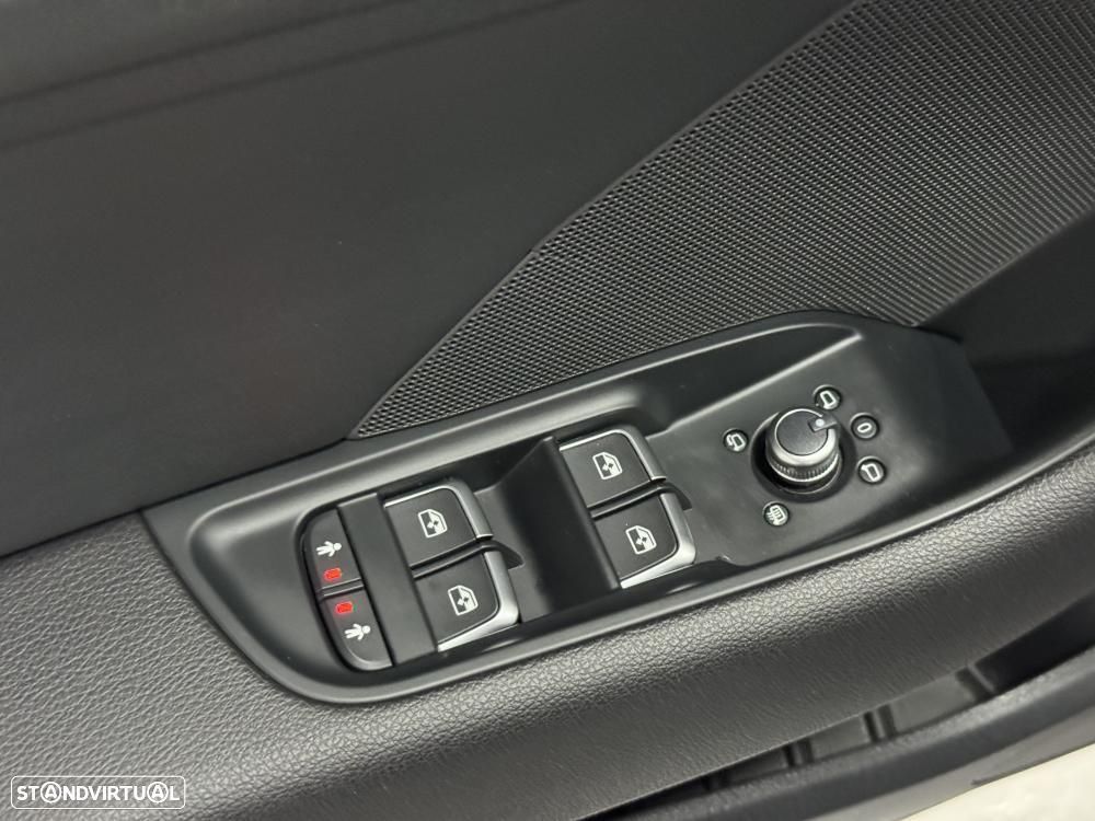 Audi A3 Sportback 30 TFSI Design - 24