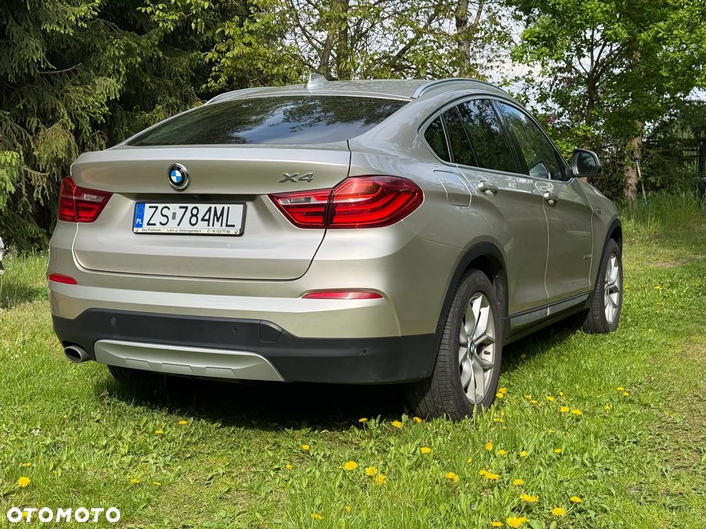 BMW X4 xDrive20d xLine - 4