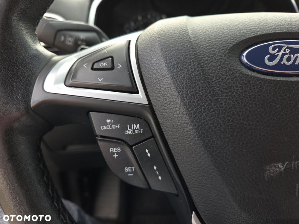 Ford S-Max 2.0 TDCi Bi-Turbo Vignale PowerShift - 21