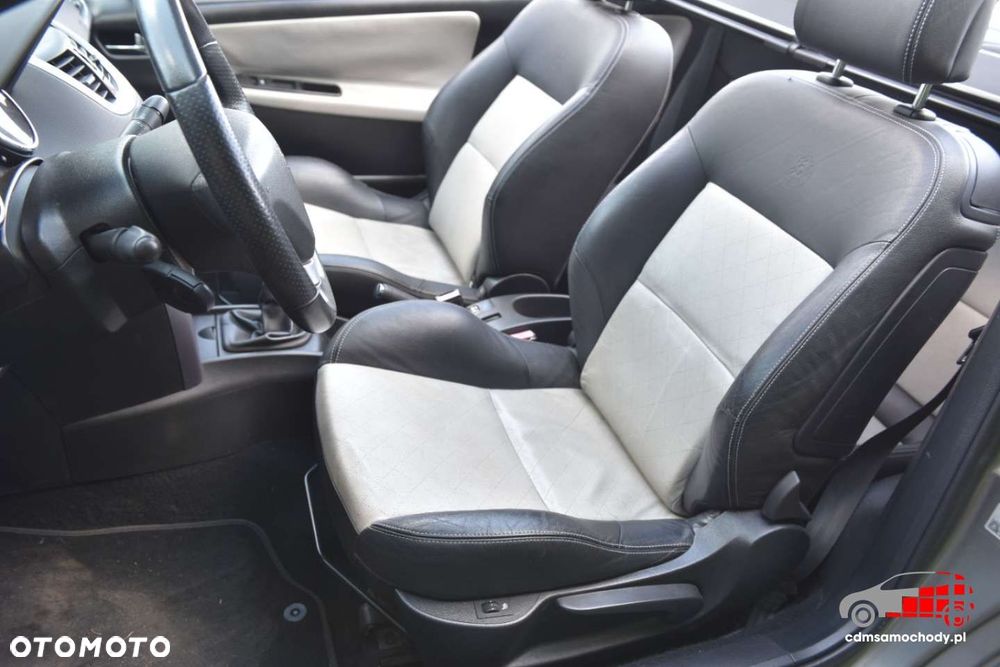 Peugeot 207 CC - 17