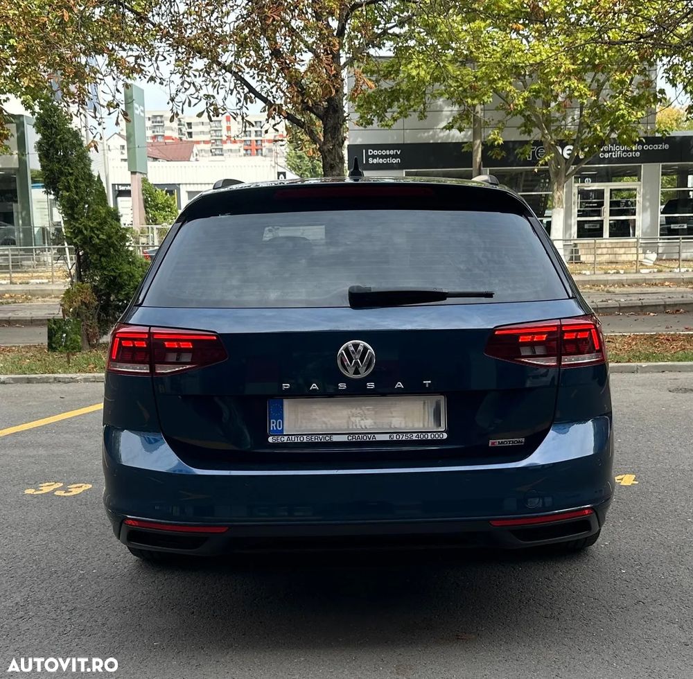 Volkswagen Passat 2.0 TDI SCR DSG 4Motion Business - 25