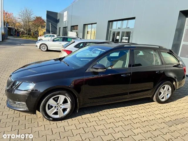 Skoda Octavia 1.4 TSI Ambition DSG - 4